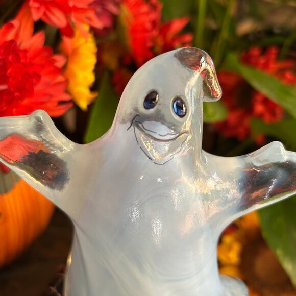 MINT Fenton Art Glass Opaline Halloween Ghost “Gaspar,” Signed (J. Burkhart) - Picture 10 of 12